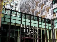 Lincoln Plaza London, Curio Collection by Hilton Hotels near Docklands