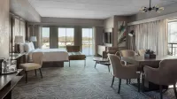 Marriott Savannah Riverfront Hotels in Savannah