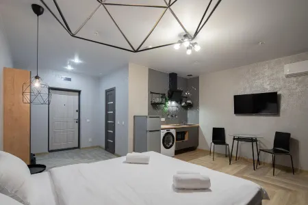 Гостиниц net (Обская) Отели рядом с достопримечательностью «Собор Александра Невского»