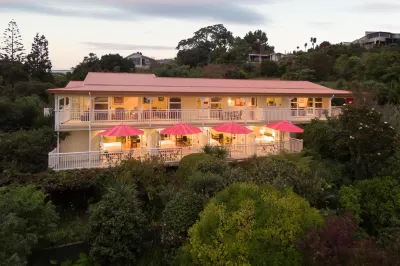 Bellrock Lodge Hotels in der Nähe von Russell