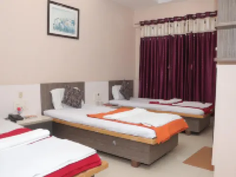Hotel Royal Residency Executive Hotels in Miraj