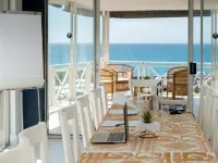 Boulders Beach Hotel, Cafe and Curio Shop Hotels near Long Beach