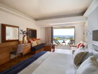 Porto Elounda Golf & Spa Resort, Six Senses Spa - Balkoner