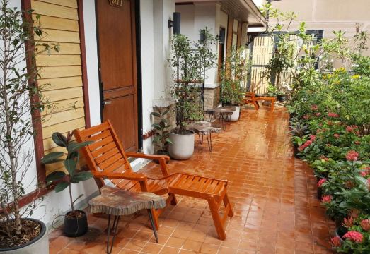 방콕 수쿰윗 거리 전경