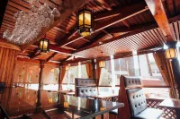 Yushili Hotel & Restaurant