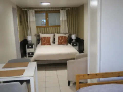 เลอ คอลินาด เดอ ชาลอง