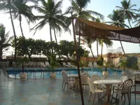 Ramada Plaza by Wyndham Palm Grove - pantai
