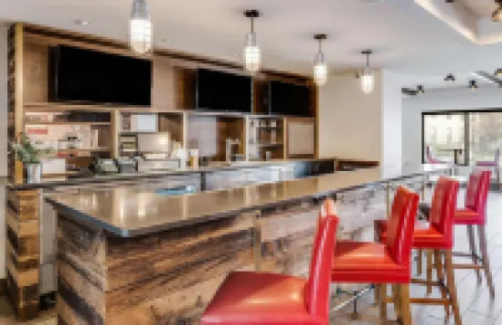 The Crossroads Hotel - Newburgh