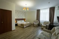 Green Hosta Hotel