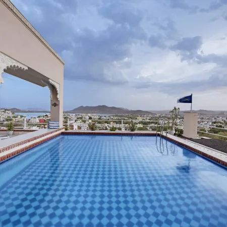 Raj Kuber - A Boutique Lake View Hotel