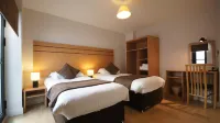 Crompton Court Apartments