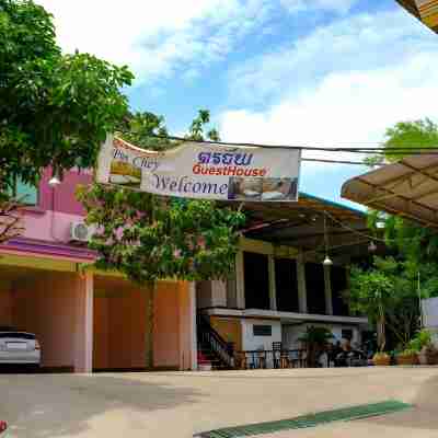 Por Chey Hotel Exterior
