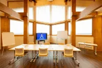 戈爾基高爾夫度假村 洛莫諾索夫斯基區住宿飯店