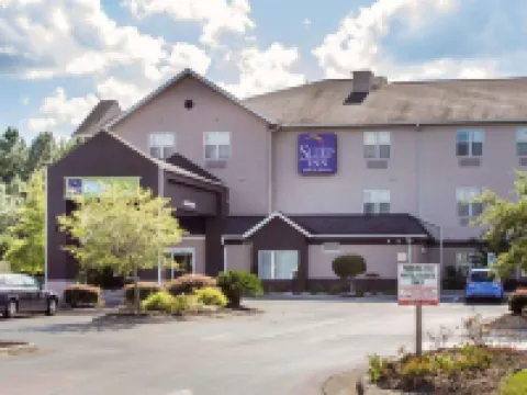 สลีปอินแอนด์สวีทส์ แจ็คสันวิลล์ ใกล้แคมป์เลเจิร์น โรงแรมในOnslow County