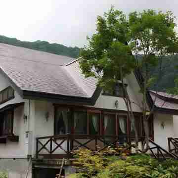 Guest House Wind Inn Hakuba Hotel Exterior