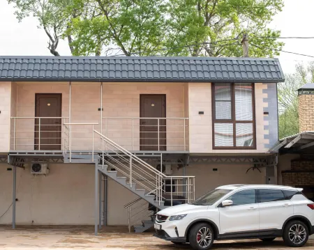 Golden Plaza (Голден Плаза)