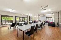 Discovery Parks - Lake Hume, Victoria Hotels in Wodonga