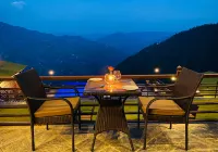 Justa Cliffend Resort & Spa, Mashobra - breakfast