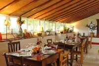 Un Petit Paradis Hotels in Marsciano