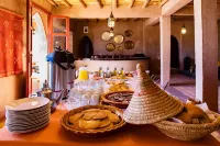 Kanz Erremal - breakfast
