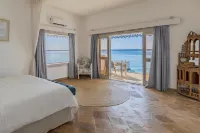 Chale Island Resort - 4-Star