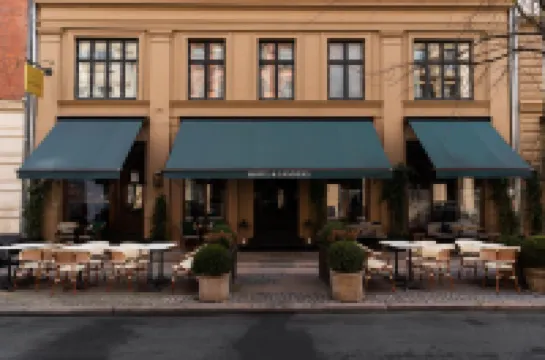 Hotel Sanders โรงแรมใน