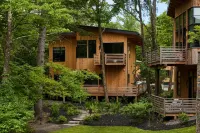 Woodstock Way Hotel