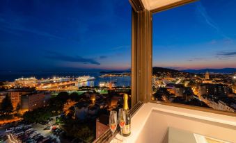 Royal Suites-Sky