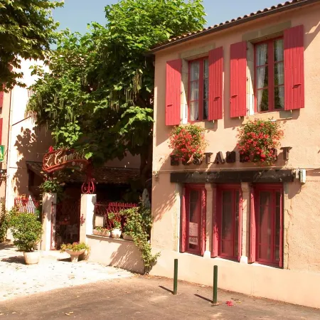 Hôtel le Commerce