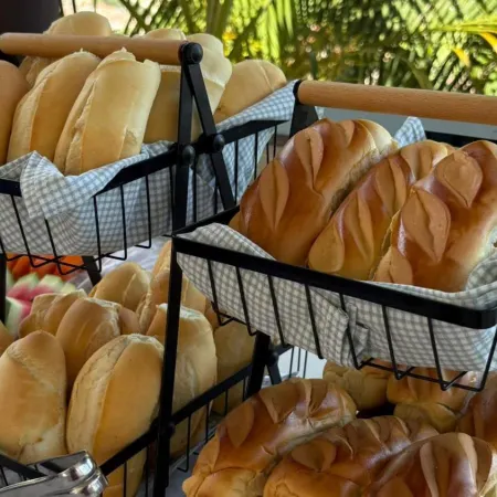 Casa Das Luzes Hostel Ivn