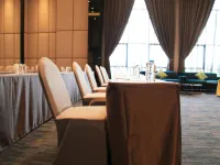 Fortune Saeng Chan Beach Hotel Rayong - Parkering
