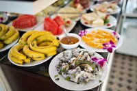 Hanoi Golden Moon Hotel & Travel - breakfast