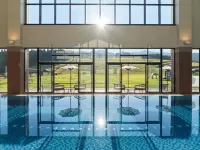 Hotel Harvest Skijam Katsuyama - Pools