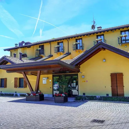 Hotel Ristorante Vecchia Riva