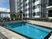 ARC TOWERS - piscina