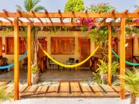 Pousada Paraíso do Calango Azul - Homestays