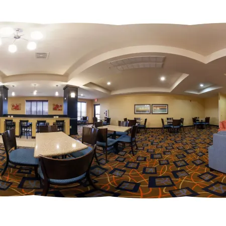 Holiday Inn Express & Suites LAFAYETTE EAST by IHG