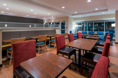 TownePlace Suites Hays