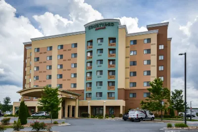 Courtyard Charlotte Concord Hotels near Charlotte Motor Speedway