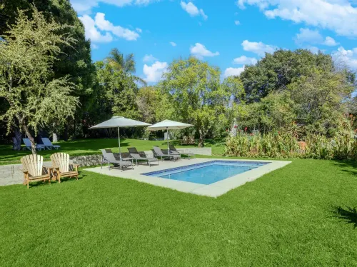 Amberhall Guesthouse