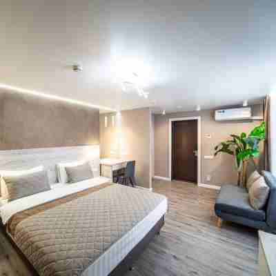 Avrora Rooms
