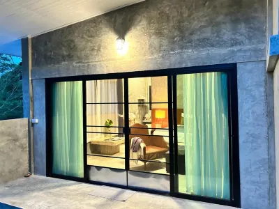 Phuket Phuchada Residence Nai Yang Beach 호텔