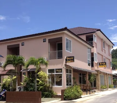 รูปภาพของสโนว์ เฮาส์