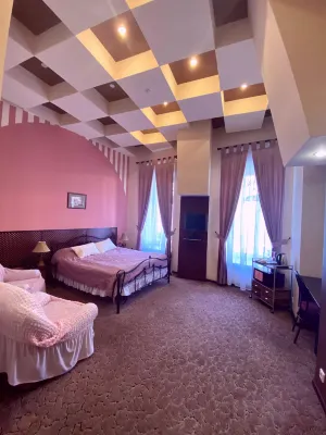Guest House Boutique-Premiere - Inns