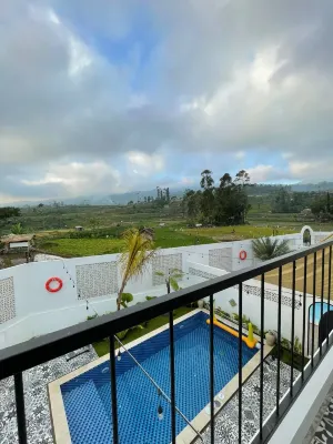 Unit Gypsea Villa Deba Sugihmukti Hotel in zona Pinus Land Camping Ground