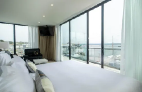 Le Barracuda & Spa, Centre Port, Pieds Dans l'Eau, Vue Mer