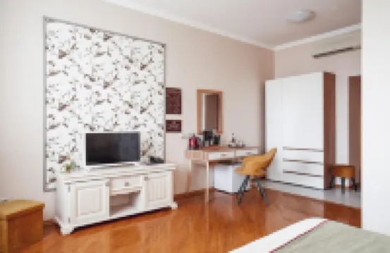 ポリアルト・オテリ クラスノヤルスクのホテル