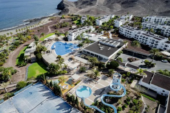 Playitas Aparthotel - Sports Resort