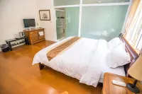 The Rippling Vale Mansion Of Hot Spring