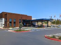 Hampton Inn by Hilton Morro Bay - parking